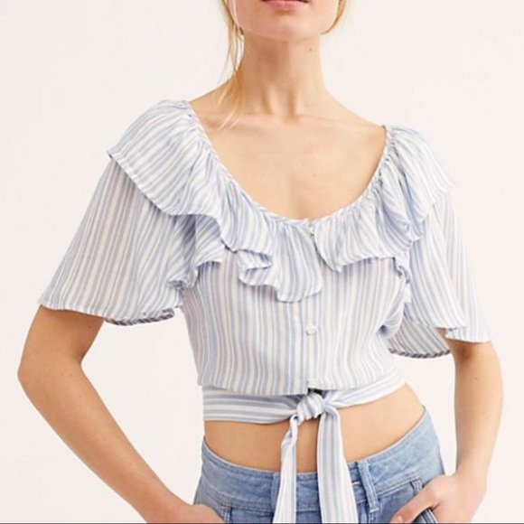 🤍HP🎀[ FP ] The Rosemary Ruffle Top - Picture 4 of 11